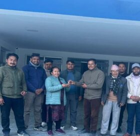 गौमुलमा नवनिर्मित दश शैया अस्पताल गाउँपालिकालाई हस्तान्तरण