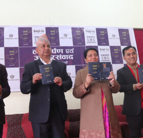 राजनीतिभन्दा टाढा बसेर नायक बन्न पूर्वराष्ट्रपति भण्डारीलाई विश्वप्रकाशको सुझाव