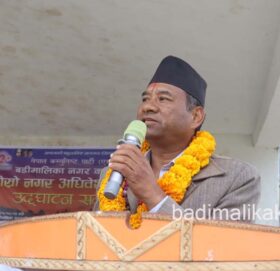 विद्यालाई रोकेपछि कर्ण थापाले भने– स्वाभिमान र स्वतन्त्रताको लडाइँ नयाँ शिराबाट लडौँ