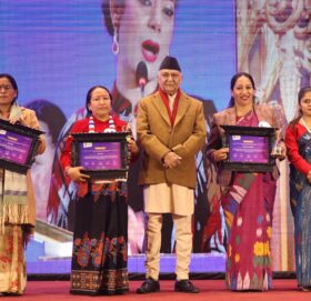 गौमुल गाउँपालिका उपाध्यक्ष सीता थापा  शी लिड्स आइकन घोषित