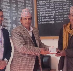 बाजुराका कर्ण रावलले पाए ६९ बर्षमा नागरिकता