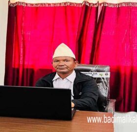 खप्तड छेडेदह गाउँपालिकामा प्रमुख प्रशासकीय अधिकृतको जिम्मेवारी रावतलाई