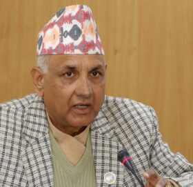 जिल्लाको मर्यादामा सिडियो एक नम्बरमा हुनुपर्छ : माधव रेग्मी