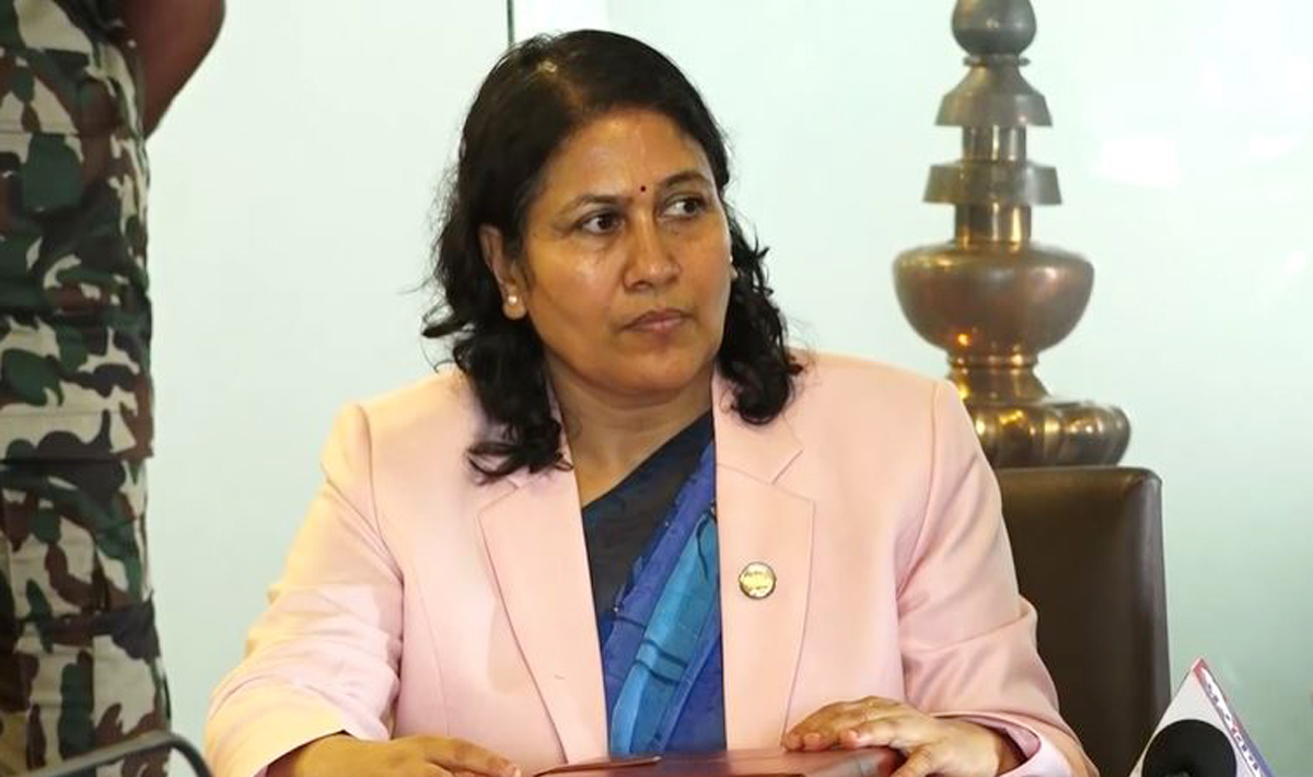 शिक्षामन्त्री विद्या भट्टराईले दिइन् राजीनामा