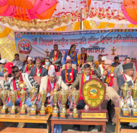 अछाम जिल्ला स्तरीय १५ औं राष्ट्रपति रनिङ शिल्डको मन्त्री खड्काद्वारा उद्घाटन