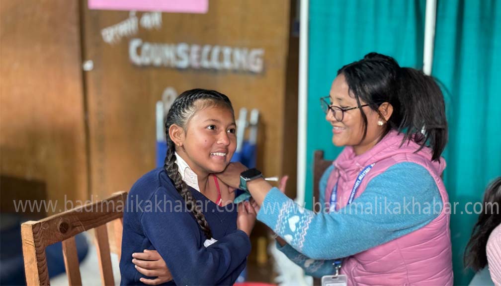 बाजुरामा ९७ प्रतिशत किशोरीलाई लगाइयो एचपीभी खोप,अभियान जारी