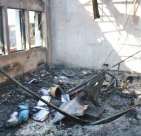 खानेपानी मन्त्रालयका ३ कोठाका कागजात जलेर ध्वस्त