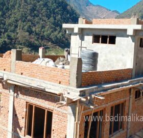 खप्तड छेडेदह ५ को वडा कार्यालय निर्माण कार्य अन्तिम चरणमा