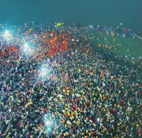 सकियो महाकुम्भ मेला, ६६ करोड बढीले गरे स्नान