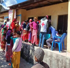 खप्तड छेडेदहमा सञ्चालित शिविरमा ५ सय बढीको निःशुल्क स्वास्थ्य चेकजाँच