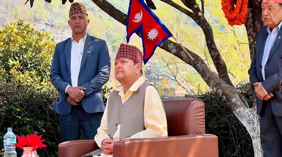 गोरखाबाट पूर्वराजाको सन्देश- देशमा शान्ति चाहिएको छ, केही गर्न कोही डराउन पर्दैन