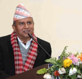 प्रेस चौतारीलाई शंकर पोखरेलको निर्देशन- एकताबद्ध भएर सर्वसम्मत नेतृत्व चयन गर्नू