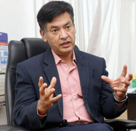 विद्युत् प्राधिकरणको कार्यकारी निर्देशकमा हितेन्द्र देव शाक्य नियुक्त