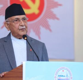 रक्सी चोर्नेलाई भन्दा पशुपतिका बाँदरलाई मन्त्री बनाउँदा राम्रो : प्रधानमन्त्री