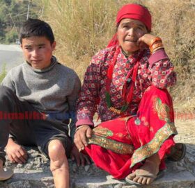 आर्थिक अभावले बुढीगंगा २ का नवराजको उपचारमा समस्या