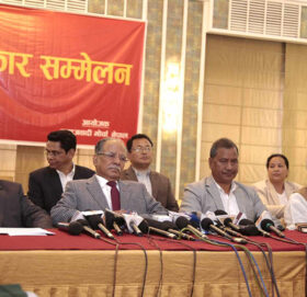 समाजवादी मोर्चाको निष्कर्ष- पानी धमिल्याएर राजतन्त्र पुनःस्थापनाको षड्यन्त्र हुँदैछ