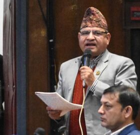 ‘लोकसेवामा ६ पटक भन्दा बढी परीक्षा दिन पाउनुपर्छ’