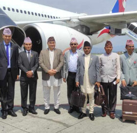 सुदूरपश्चिमका मुख्यमन्त्री शाहसहितको टोली भारत प्रस्थान