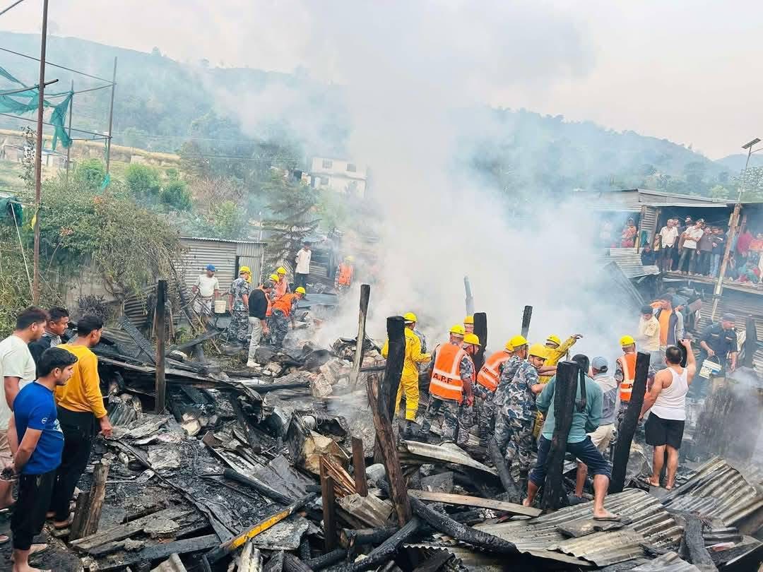 अछाम आगलागी: ३ करोड बढीको क्षति, प्रदेश सरकारबाट १० लाख सहयोग