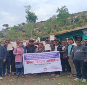 बडीमालिका नगरपालिका ५ का भूमिहीनलाई निस्सा वितरण