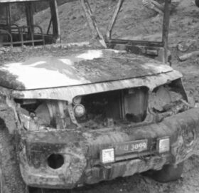 पाथीभरा दर्शनका लागि जाँदै बोलेरोमा करेन्ट लागेर आगलागी हुँदा ४ जनाको मृत्यु