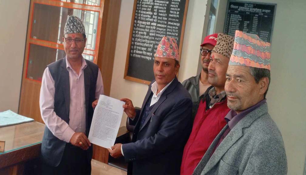 तीनकुने घटना छानविनकाे माग गर्दै राप्रपाले बुझायाे प्रजिअमार्फत ज्ञापन पत्र