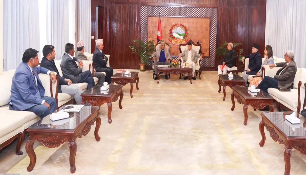 सत्तारुढ दलहरूको बैठक बस्दै