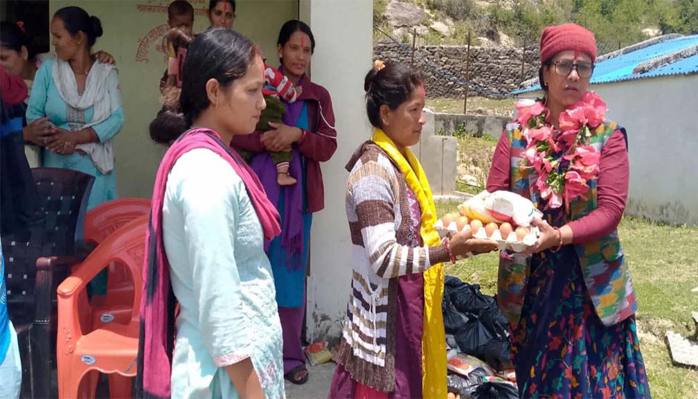 बुढीगंगा नगरपालिकाद्धारा उपप्रमुख कोशेली प्रदान