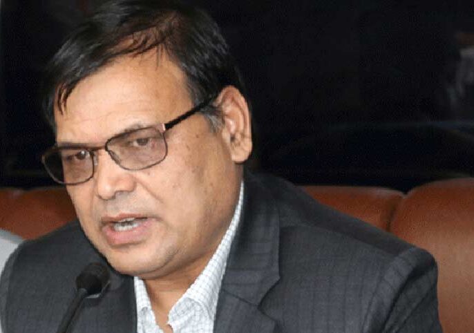 सक्रिय राजनीतिबाट बिदा भए महरा