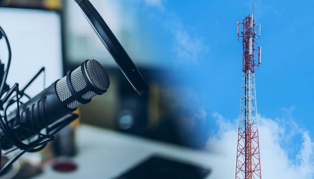 आर्थिक सङ्कटमा सुदूरपश्चिमका एफएम रेडियो