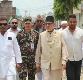 मदरसा संकटमा, सुधारको पहल गर्न प्रदेश प्रमुख मियाँलाई आग्रह