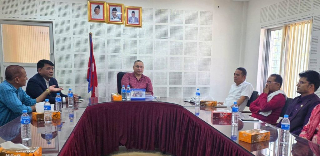 प्रदेशसभा अधिवेशनबारे सुदूरपश्चिमका मुख्यमन्त्रीले गरे सर्वदलीय छलफल