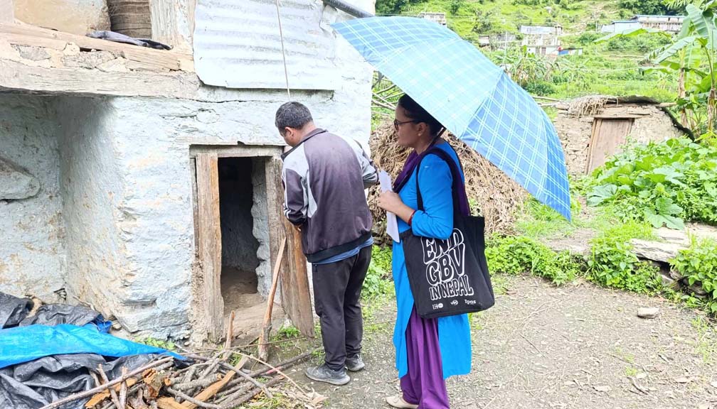 बडीमालिका–७ मा छाउपडी गोठको अनुगमन, तत्काल हटाउन निर्देशन