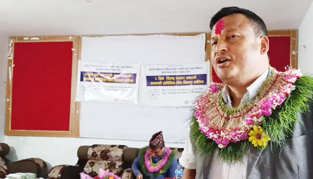 बडीमालिकामा  सिस्नु पाउडर  बनाउने तालिमकाे समापन, आत्मनिर्भर बन्नुपर्छ : नगर प्रमुख खड्का