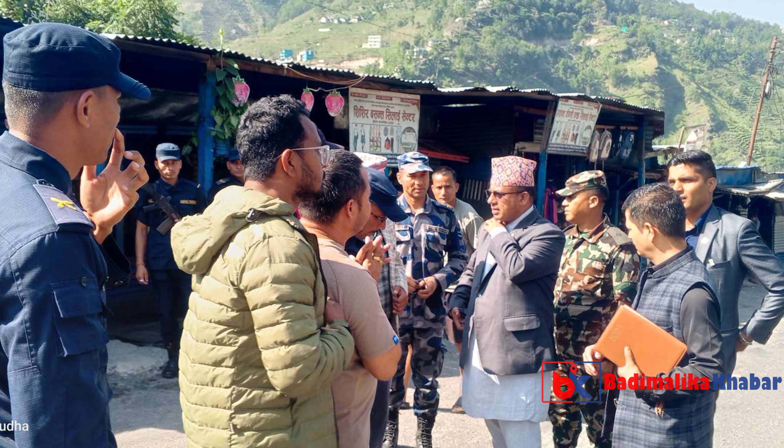 पर्यटनमन्त्री पाण्डेको मन्त्रालयबाट अग्नीपीडितका लागि ३ लाख बढी सहयोग