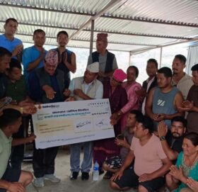 बाम्काका अग्नीपीडितलाई ६७ लाख बढी रकम हस्तान्तरण