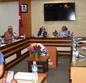 सरकार र यातायात व्यवसायीबीच छ बुँदे सहमति