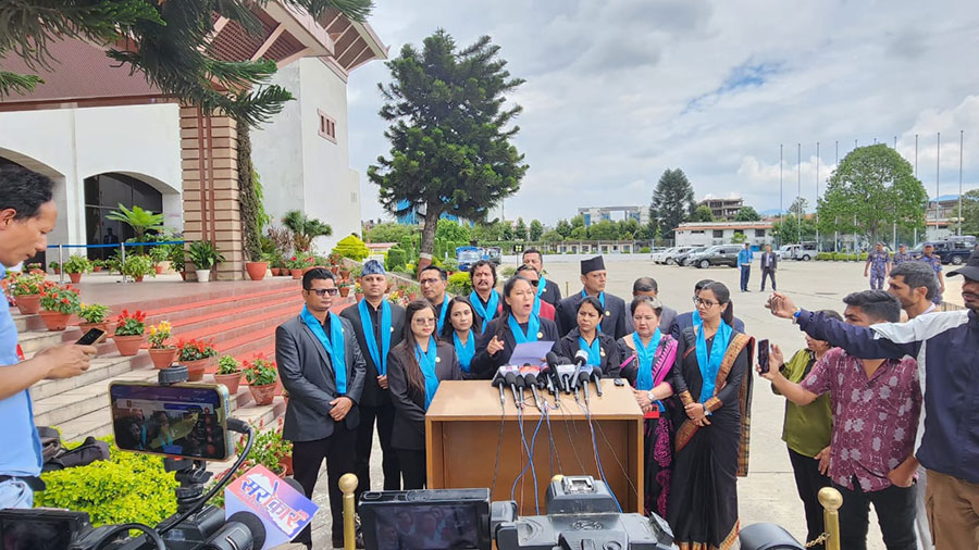 बोल्न नदिइएपछि बैठक बहिस्कार गरेका हौं : रास्वपा