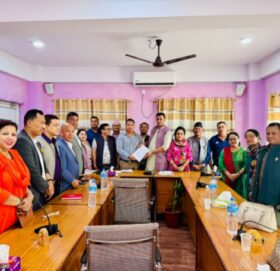 बागमतीका मुख्यमन्त्री लामाविरुद्ध अविश्वासको प्रस्ताव दर्ता