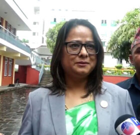 मैले कुनै भेला बाेलाएकाे छैन, म अध्यक्षमा कायमै छु– रञ्जिता श्रेष्ठ