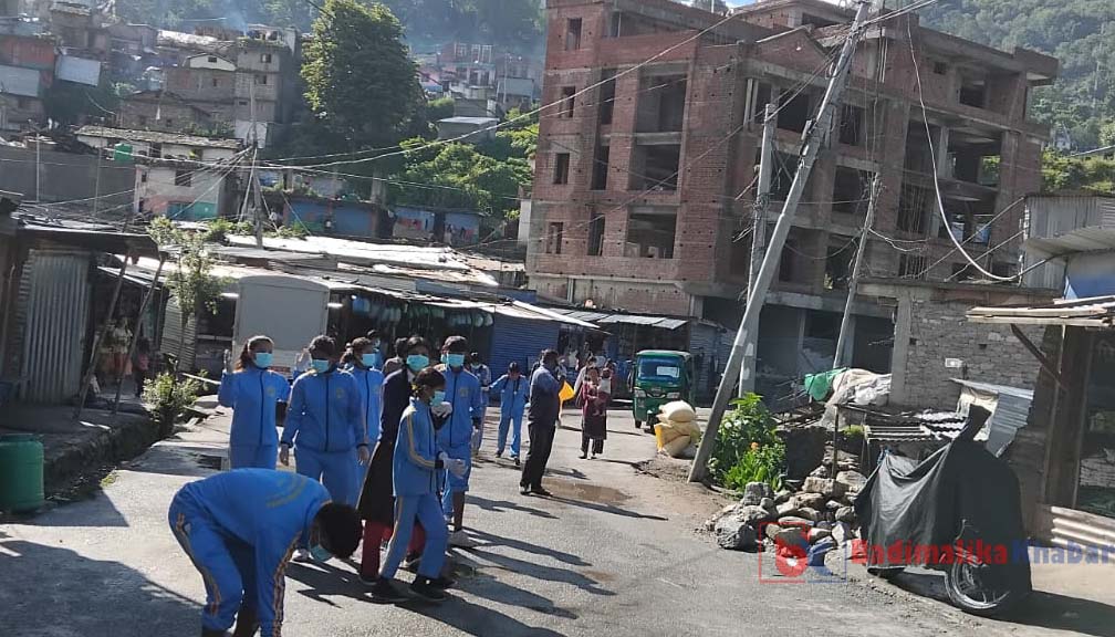 बडिमालिका नगरस्तरीय युवा सञ्जालद्धारा बजार सरसफाइ