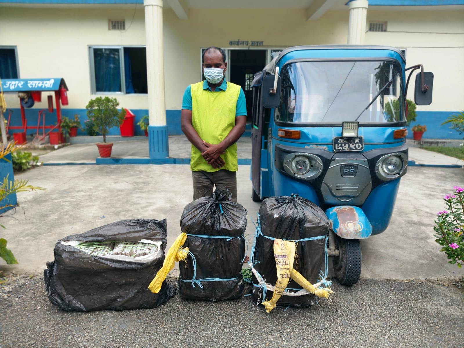 एक वर्षमा तीन करोडको लागुऔषध बरामद