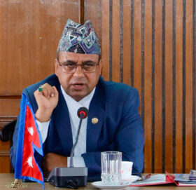 हिमाल संरक्षण र पर्वतारोहण व्यवस्थापनमा सहकार्य गर्न सरकार प्रतिबद्ध : मन्त्री पाण्डे