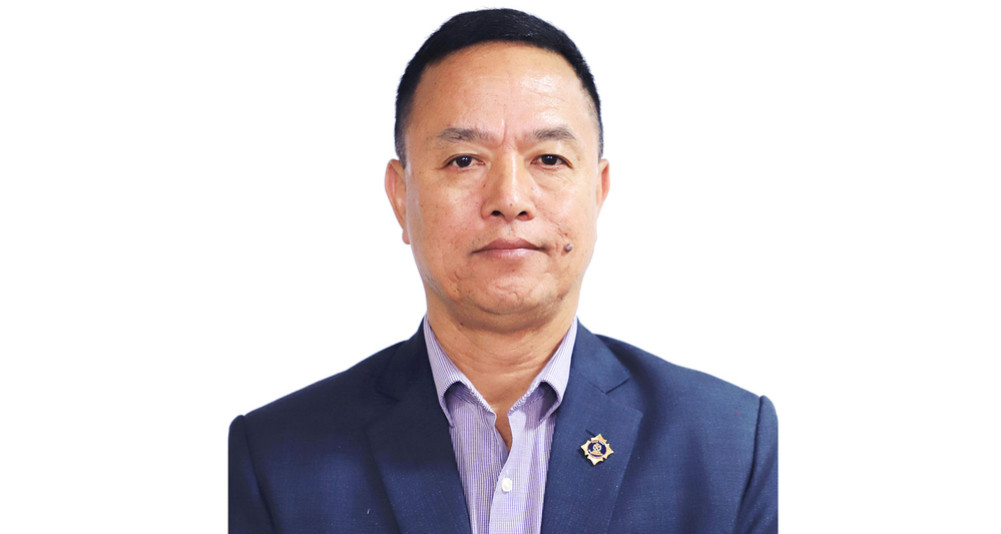 नेपाल प्रहरीको ३२औं आईजीपीमा चन्द्र कुवेर खापुङ नियुक्त