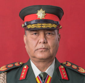 प्रधानसेनापतिले राष्ट्रको नाममा सम्बोधन गर्दै