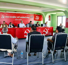 सबै कमिटी भंग गरेर मंसिरमा विशेष महाधिवेशन गर्ने प्रचण्डको प्रस्ताव