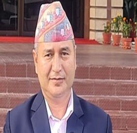 एकपटक प्रधानमन्त्री र पार्टी प्रमुख भएका सबैले बिदा लिनुपर्छ : रावल