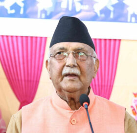 पार्टी पुनर्गठनको माग बढ्दा ओलीको ध्यान महाधिवेशनतिर