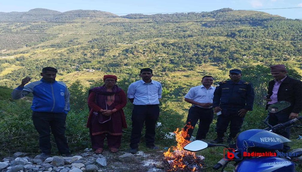 बुढीगंगा नगरपालिकाद्वारा तिहार लक्षित बजार अनुगमन, अखाद्य वस्तु नष्ट