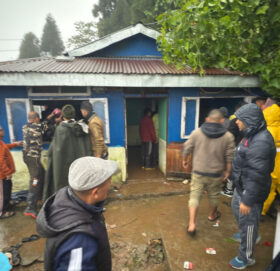 इलाममा पहिरोमा परेर मृत्यु हुनेको संख्या २१ पुग्यो